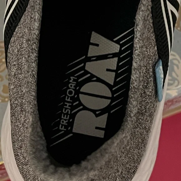 💙NWT NEW BALANCE SNEAKERS💙